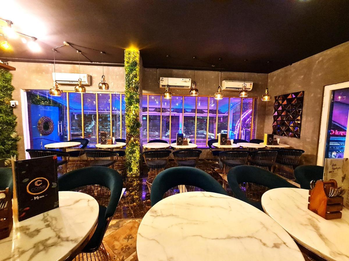 Hotel Royal Castle Grand Yeni Delhi Dış mekan fotoğraf